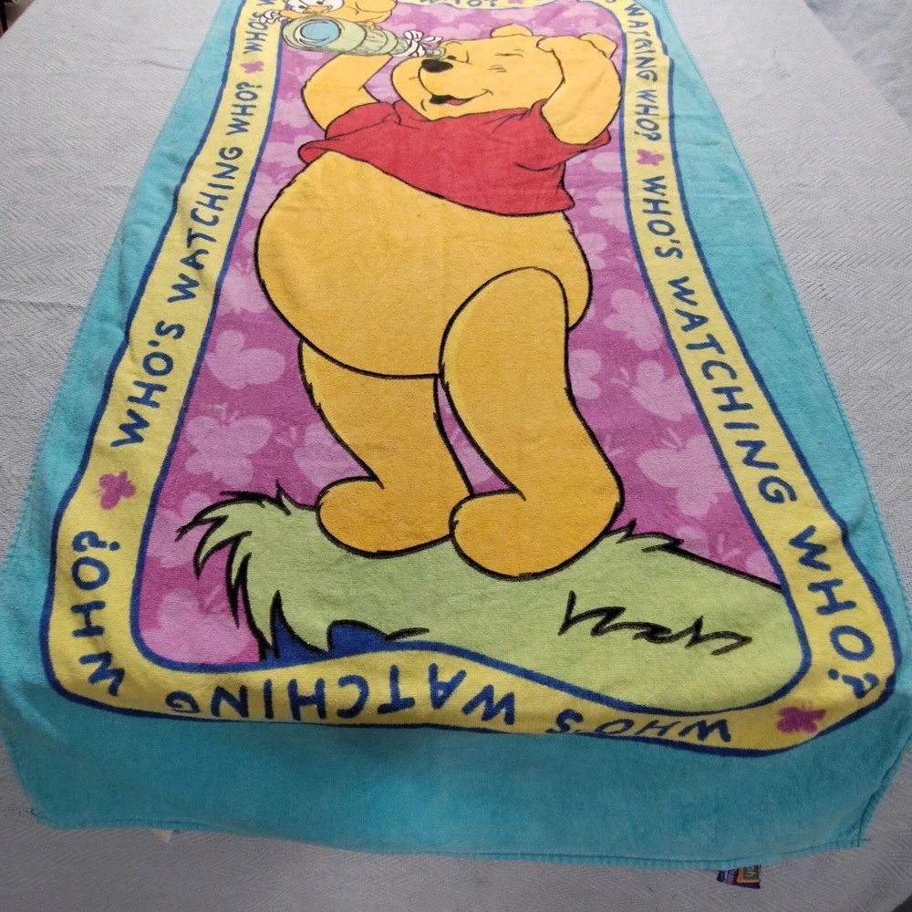 Winnie the Pooh Disney beach towel Who's Watching Who? 100% cotton FLAWS